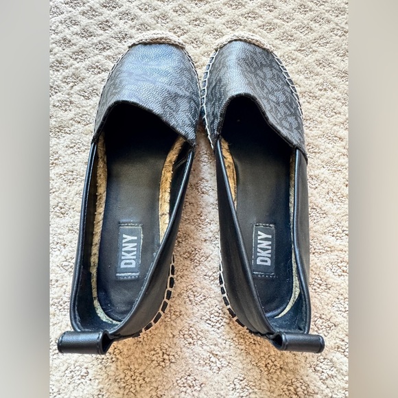 DKNY shoes - Picture 2 of 4